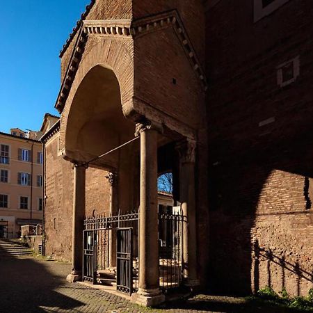 150 M Dal Colosseo - Appartamento Minerva Ρώμη Εξωτερικό φωτογραφία